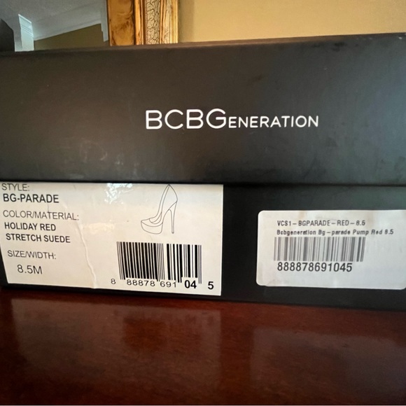 BCBGeneration Parade, Red Suede, Stiletto Heel, 8.5M, NWT - Picture 11 of 11